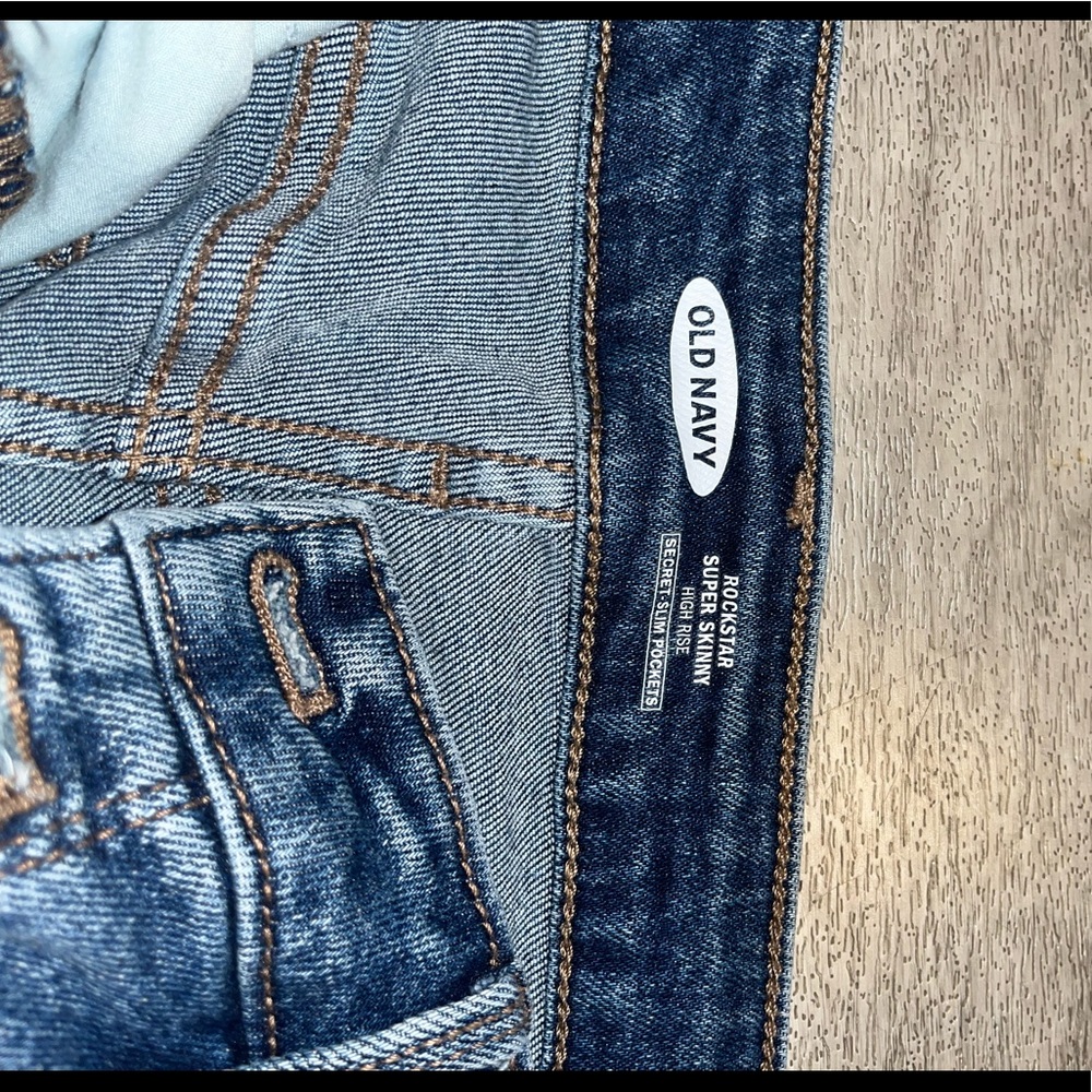 High Rise Jeans - Picture 5 of 5